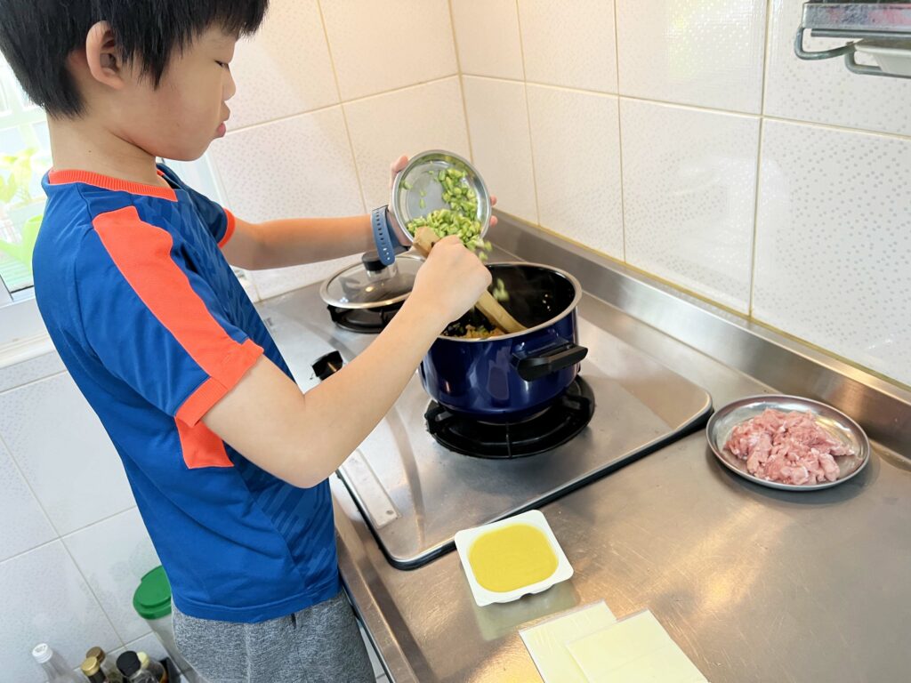 為什麼會讓孩子烹飪？從多小開始訓練？