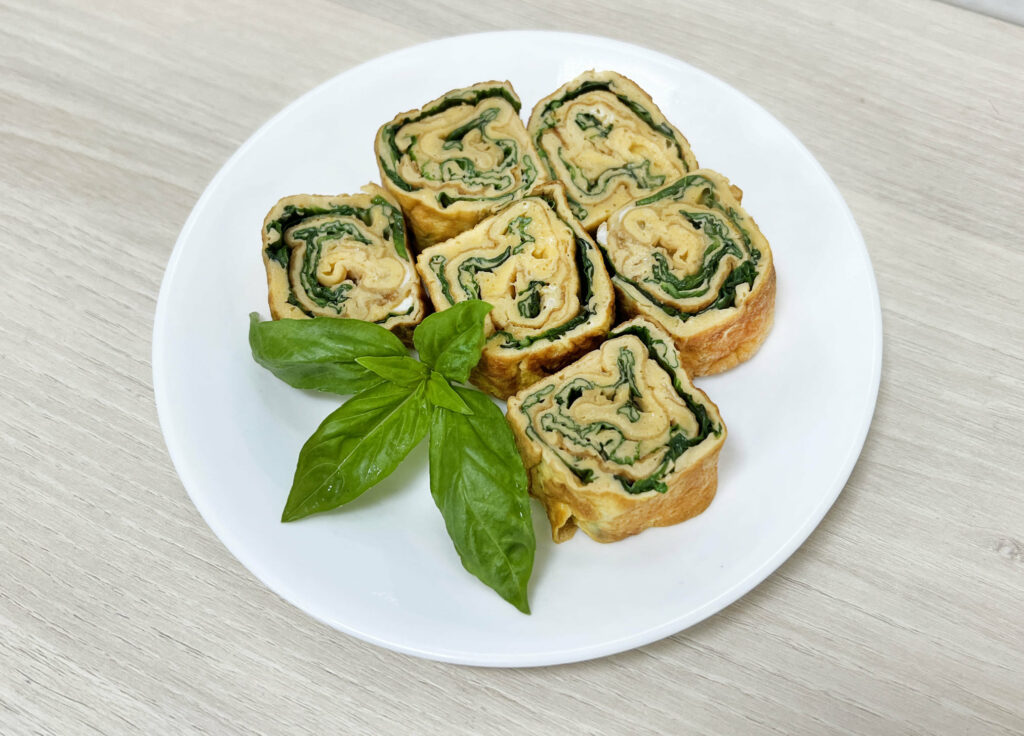 【親子料理】靠自己的開心農場，來盤羅勒玉子燒