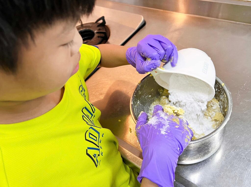 夜市小吃自己做，「地瓜球」製作方式